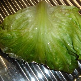 ハンバーグとご飯のレタス包み レシピ 作り方 By Akiakiaki32 楽天レシピ ハンバーグとご飯のレタス包み レシピ 作り方 By Akiakiaki32 楽天レシピ